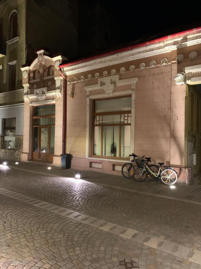 Casa Central Luxury Oradea Exterior foto