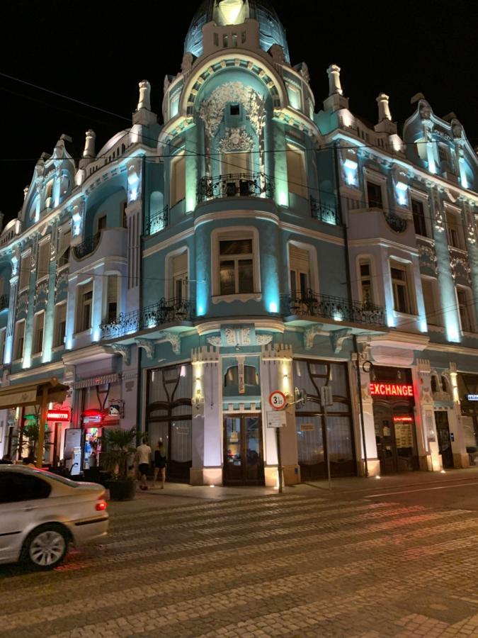 Casa Central Luxury Oradea Exterior foto