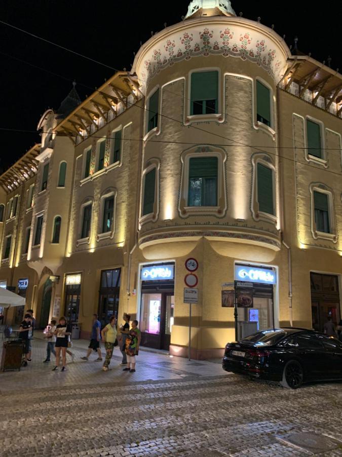 Casa Central Luxury Oradea Exterior foto